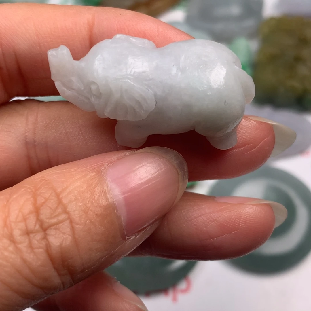 定制翡翠未镶嵌翡翠