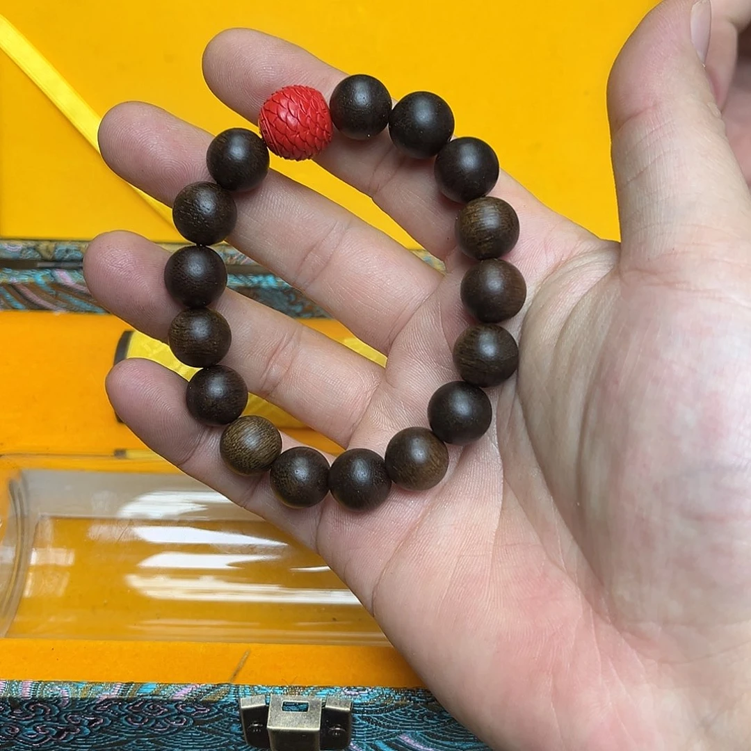 大叶紫檀（黑酸枝木类）