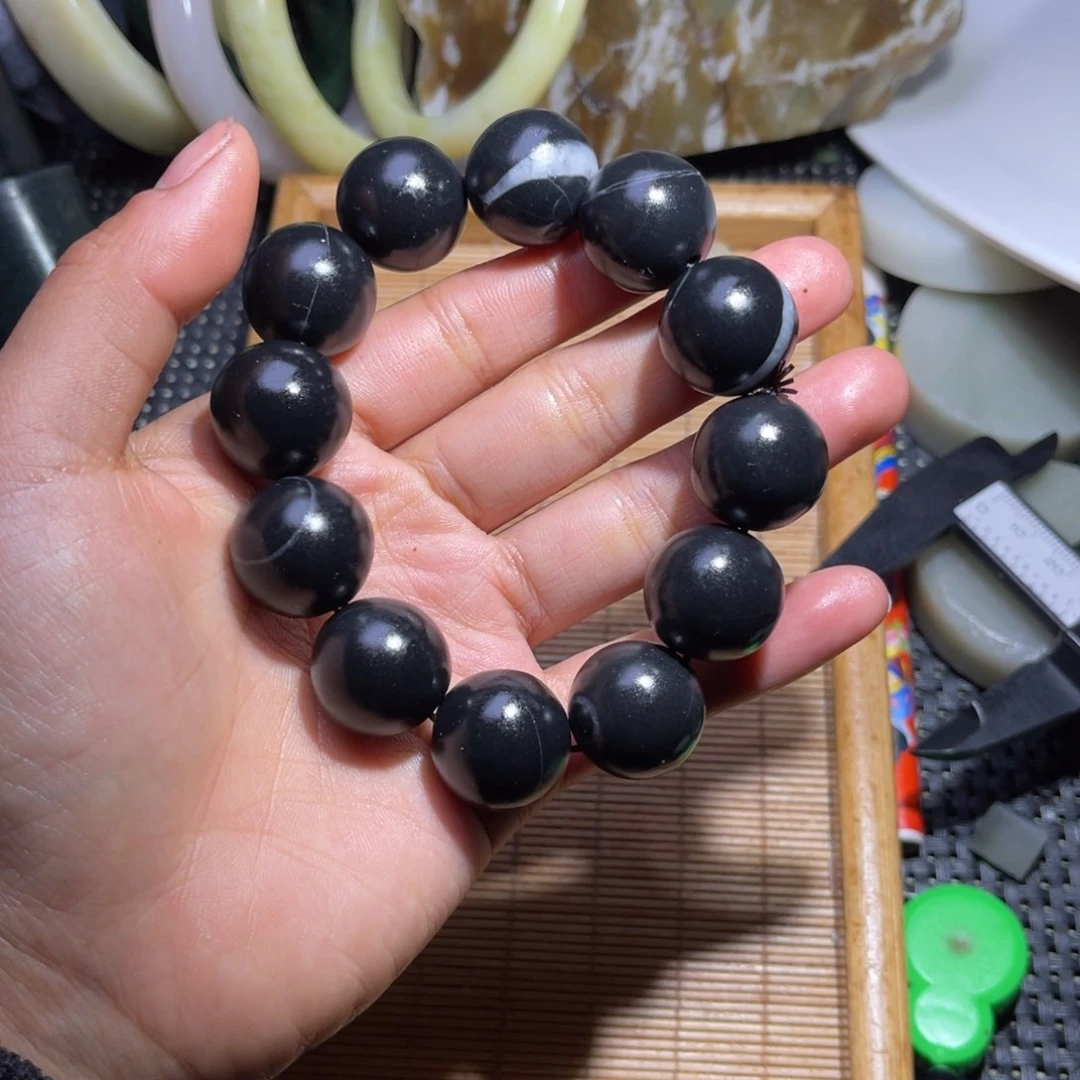 未镶嵌和田玉车挂