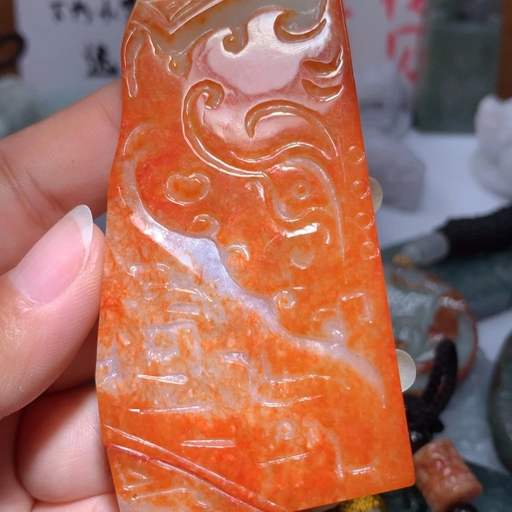 翡翠未镶嵌颈饰保真天然A货翡翠