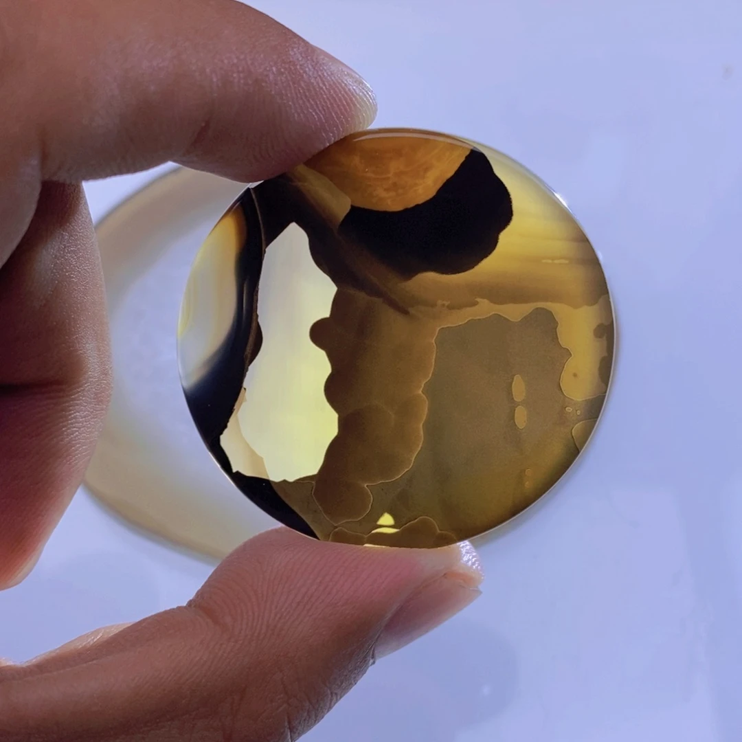 玛瑙/玉髓颈饰未镶嵌丫**?