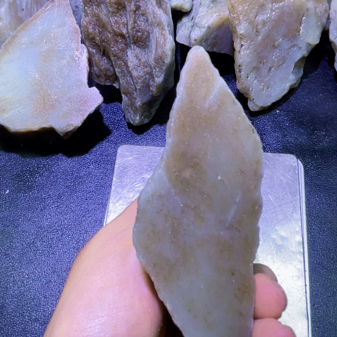 未镶嵌和田玉珠宝半成品