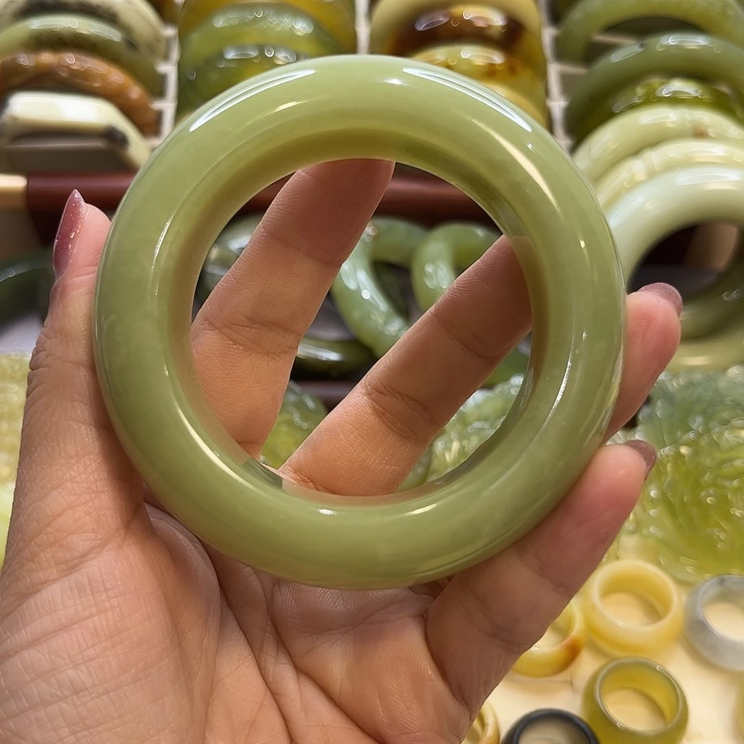 蛇纹石玉未镶嵌手镯20号56