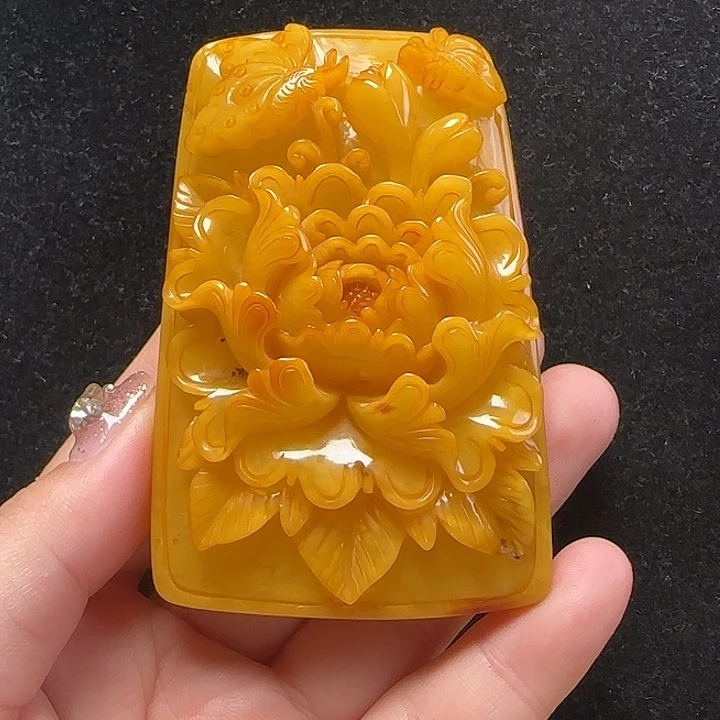 蜜蜡珠宝奇石未镶嵌