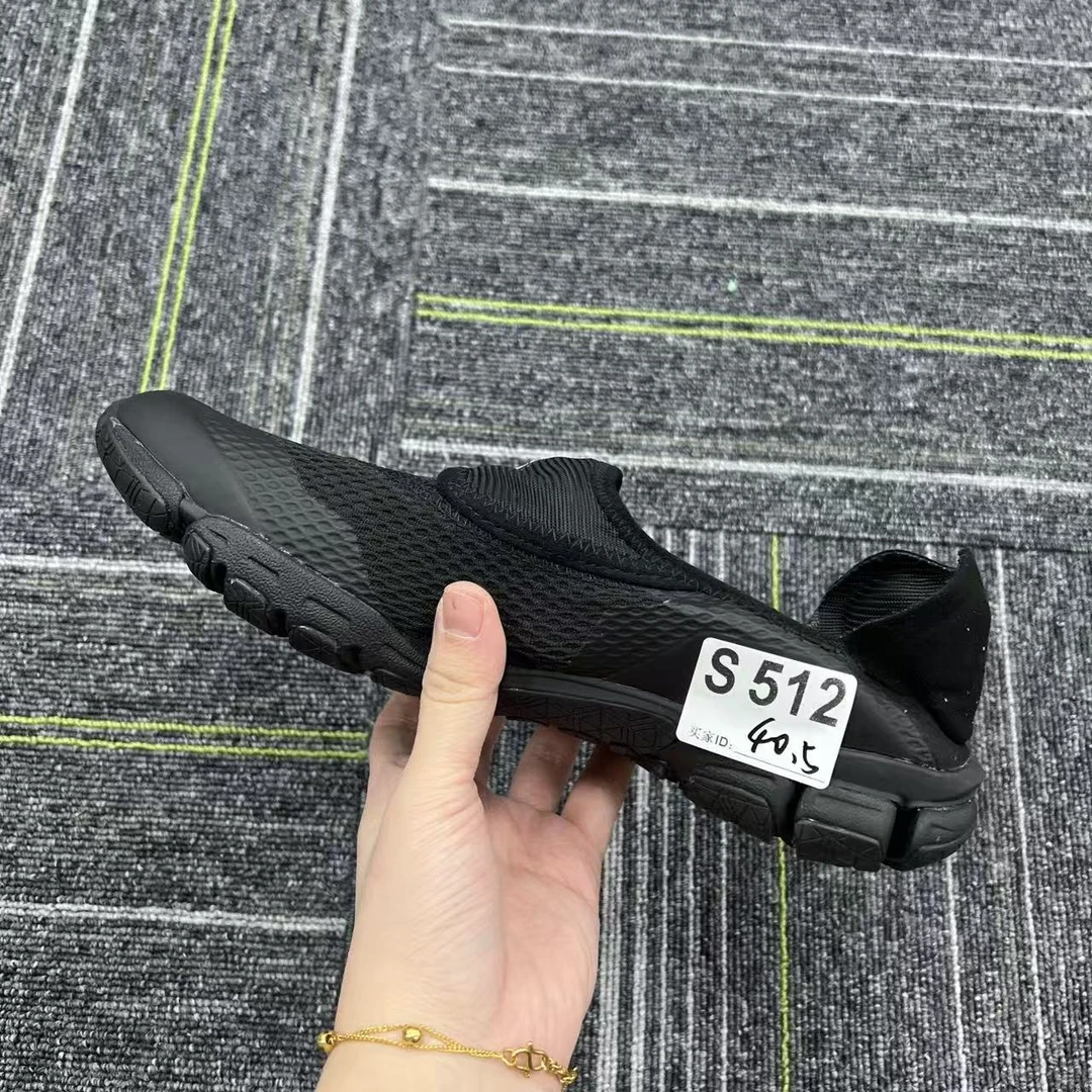 3-新款户外运动百搭休闲鞋 S512