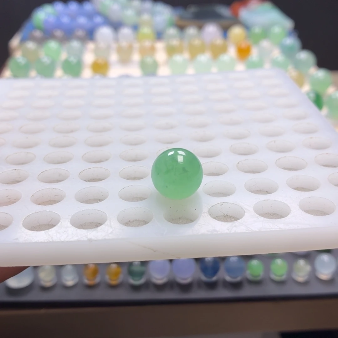 翡翠未镶嵌手链12.06翡翠圆珠