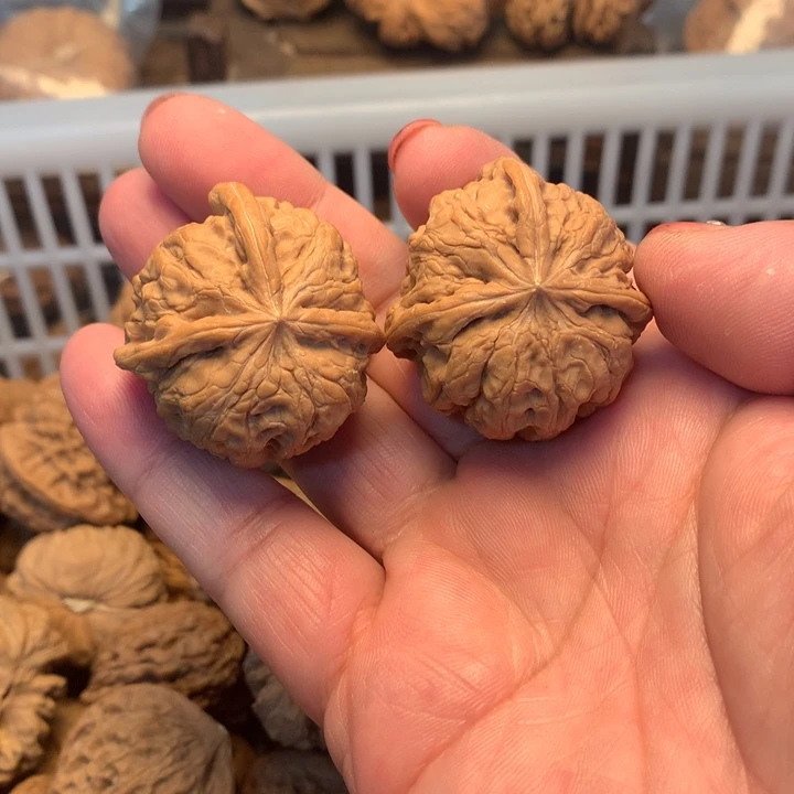 办***室吊坠文玩核桃三棱……