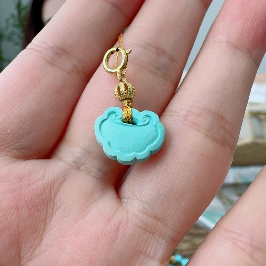 未镶嵌绿松石珠宝奇石