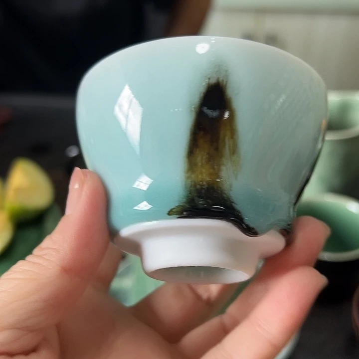 王***民龙泉云间青瓷小米茶器