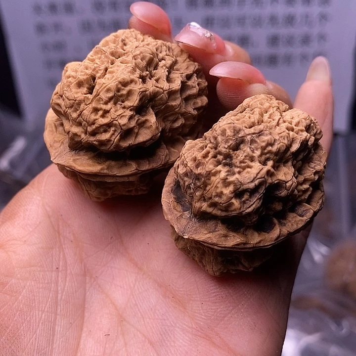 核桃云南野生铁核桃198号38mm
