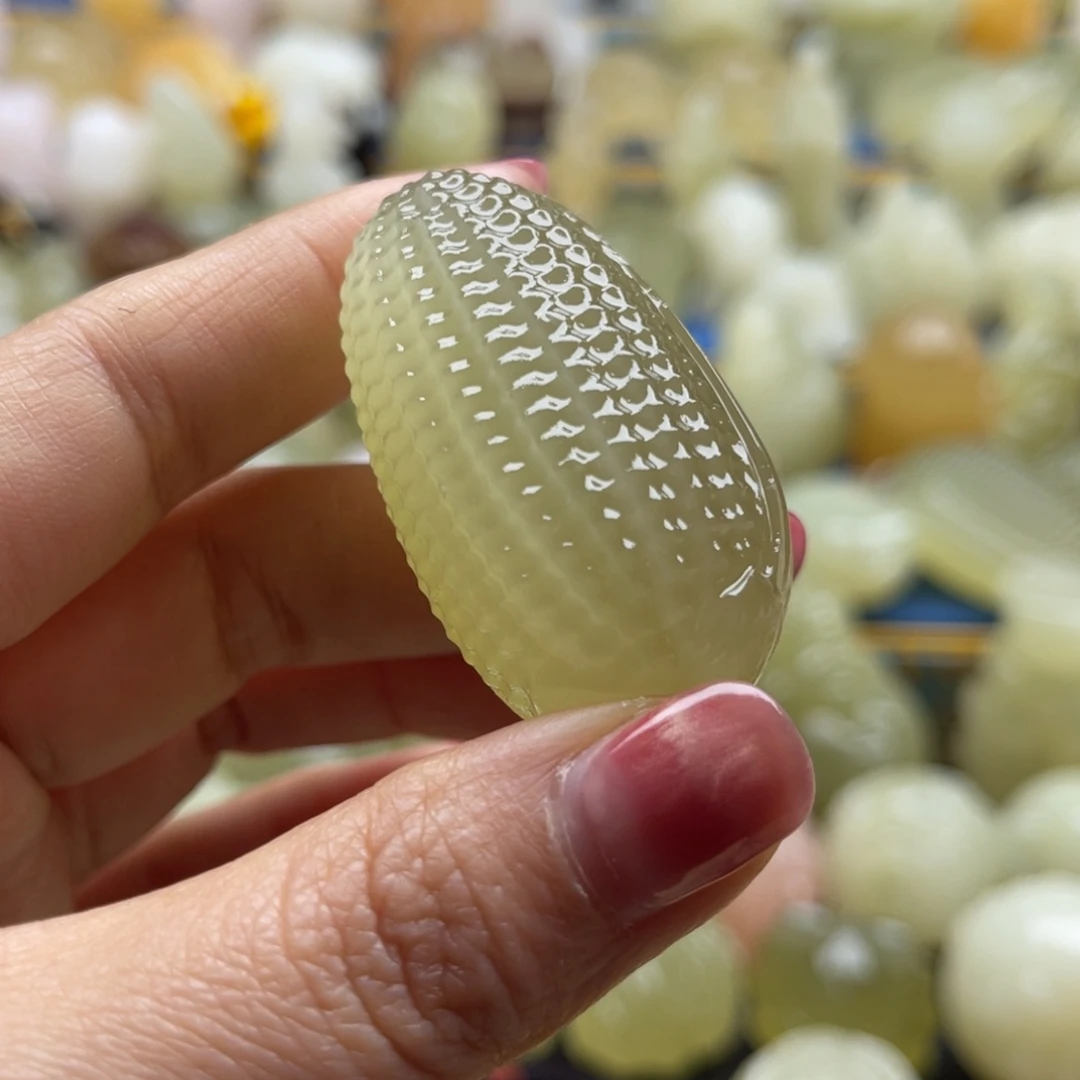 阳***）天然雕刻桌面小摆件