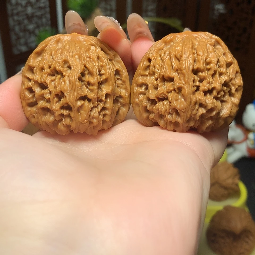 吊坠文玩核桃粗棱大南疆石45➕全品