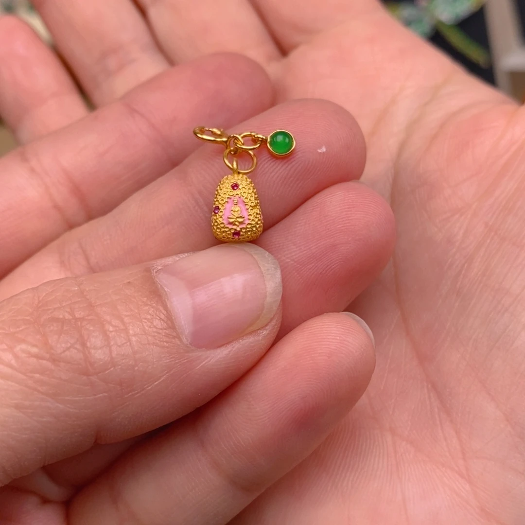 翡翠颈饰银S925镶嵌吃饭四面佛吊坠