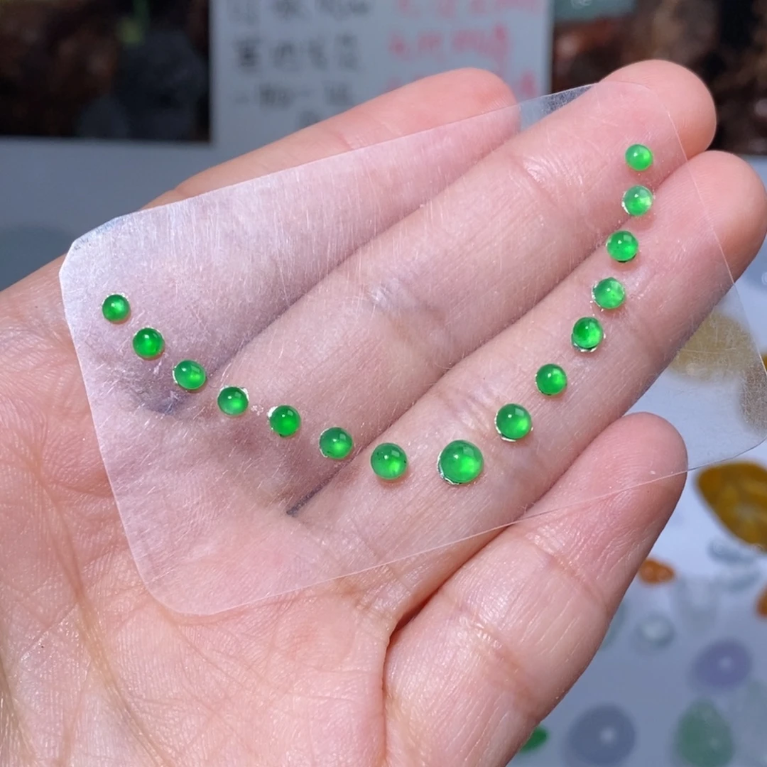 未镶嵌定制翡翠翡翠