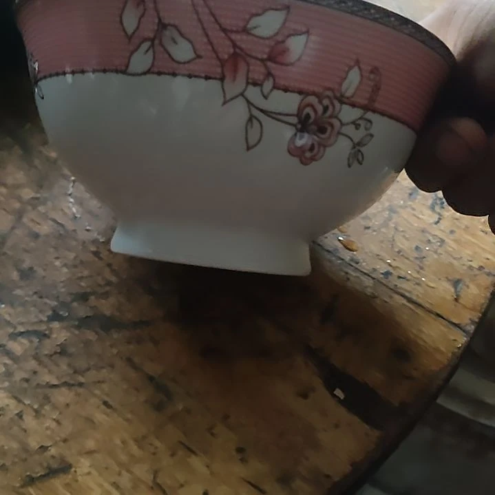 盘子碗茶壶啥都有盘子碗茶壶啥都有