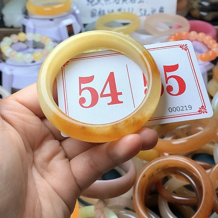 石英质玉（黄龙玉）未镶嵌手镯
