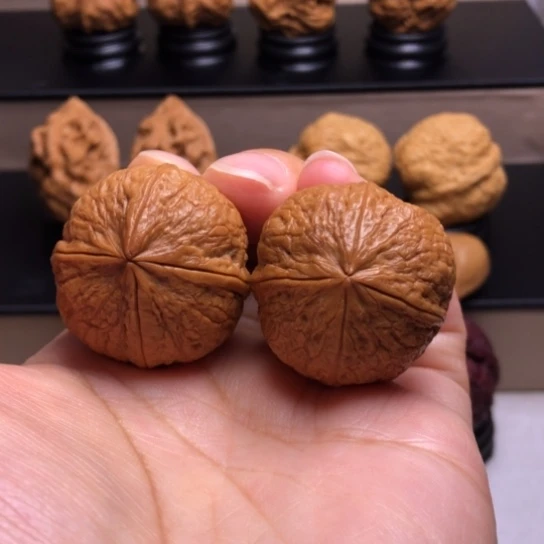 文玩核桃把件骰子四楞36