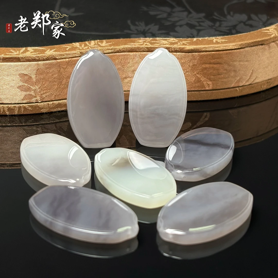 【老郑家】和田玉无事牌挂件 2127（多样性发一件）约40*23*6mm