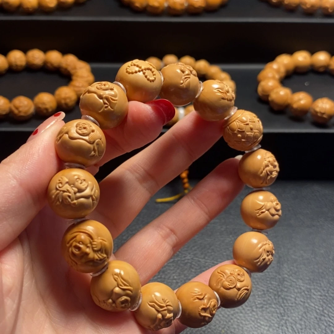 猴头核桃手串从****稀自在弥勒