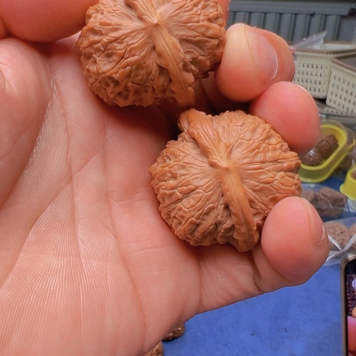 文玩核桃把件泡**弟血麒麟