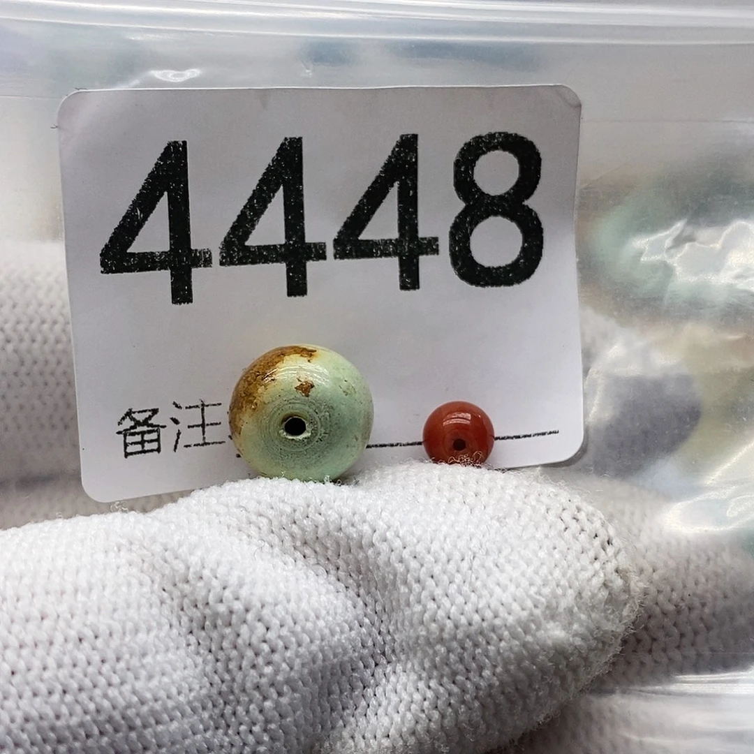 一****南红玛瑙未镶嵌颈饰