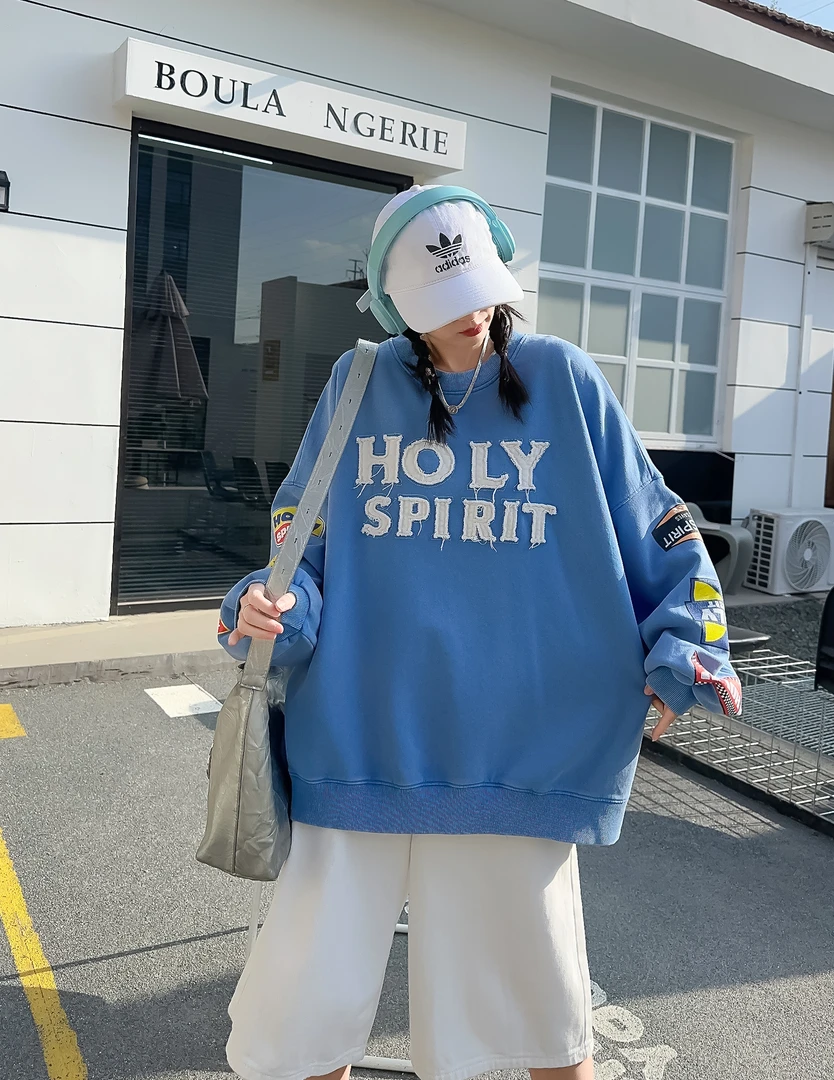 0199【春季新款】胸前贴布绣字母HOLY袖多标潮牌宽松圆领卫衣
