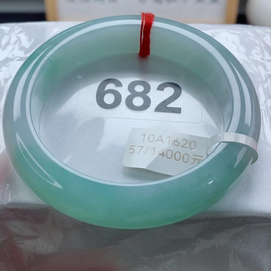 未镶嵌手镯翡翠天然A货翡翠手镯