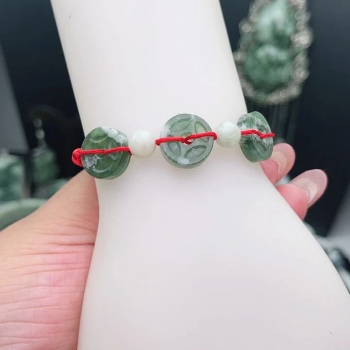 透闪石-蛇纹石玉未镶嵌手链