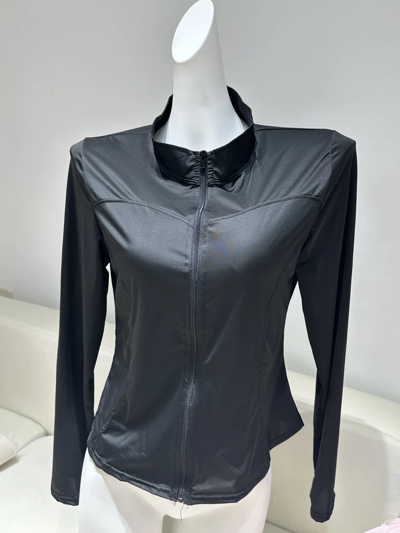 女款防晒外套长袖拉链简约款