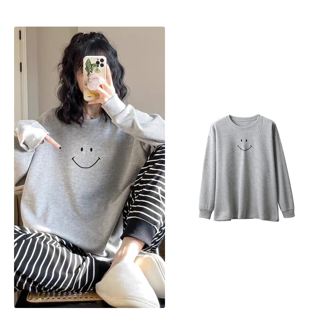 特！门店26&9！超舒适可外穿可居家刺绣笑脸T恤 D00014