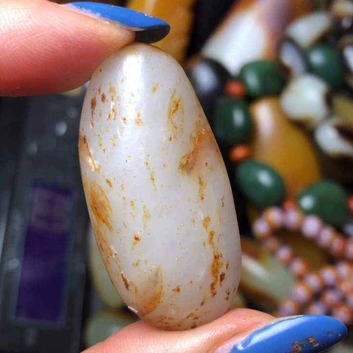 和田玉未镶嵌珠宝奇石