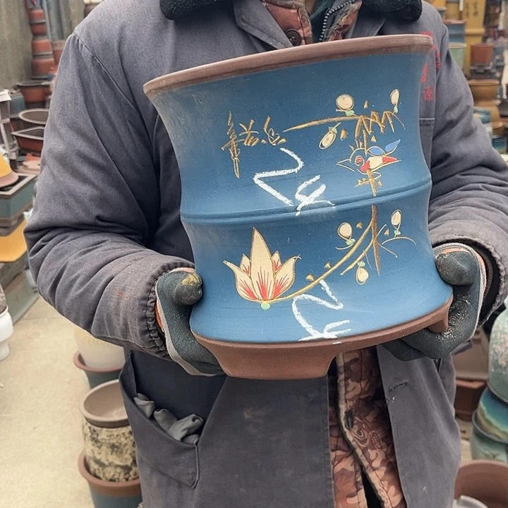 紫砂紫砂花盆和小