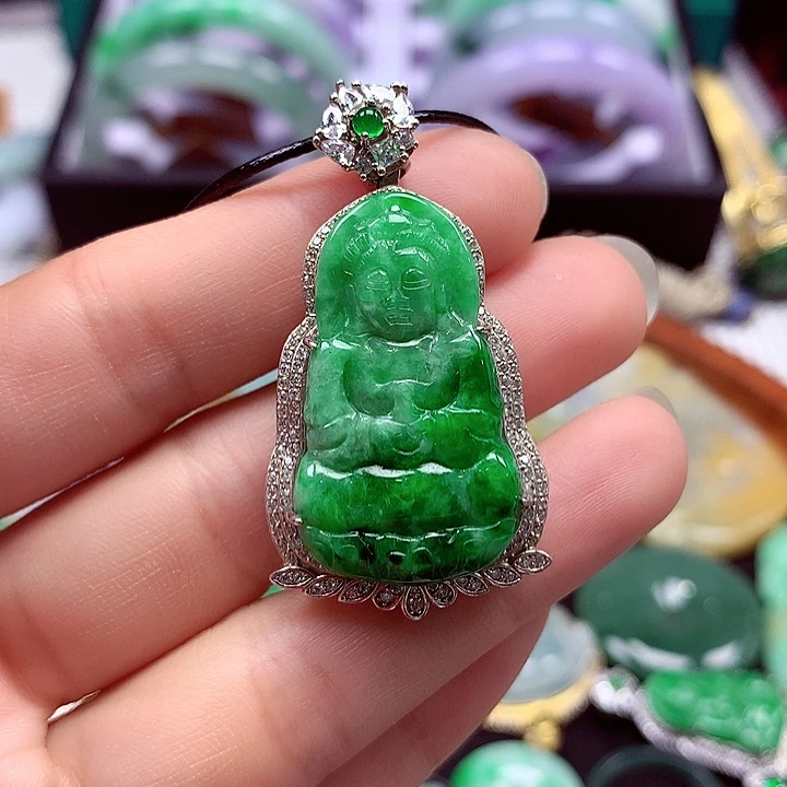 翡翠银S925镶嵌颈饰翡翠