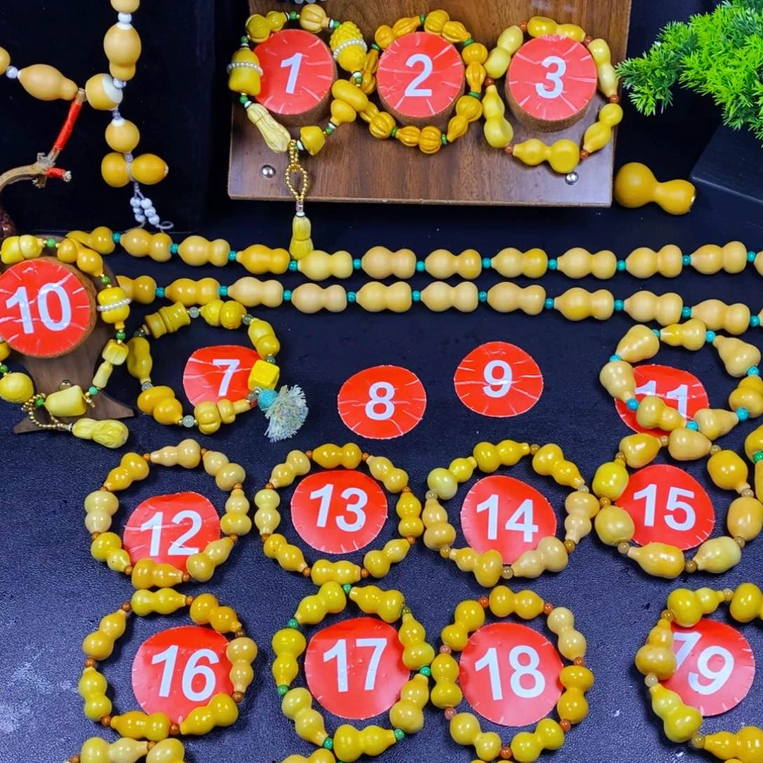 核桃抖*葫芦山公园里