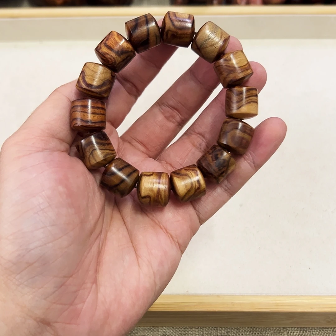 手串/手链黄花梨/降香黄檀15mm桶珠倒，夹白