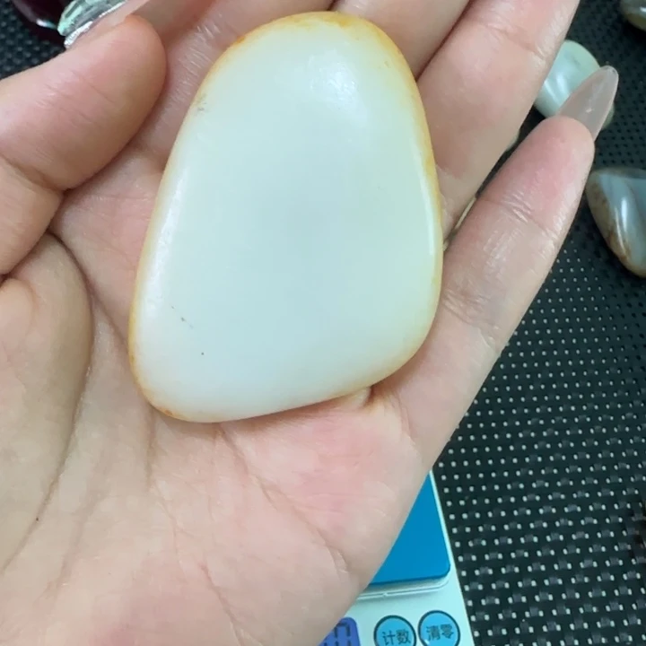 壹***清未镶嵌和田玉把件