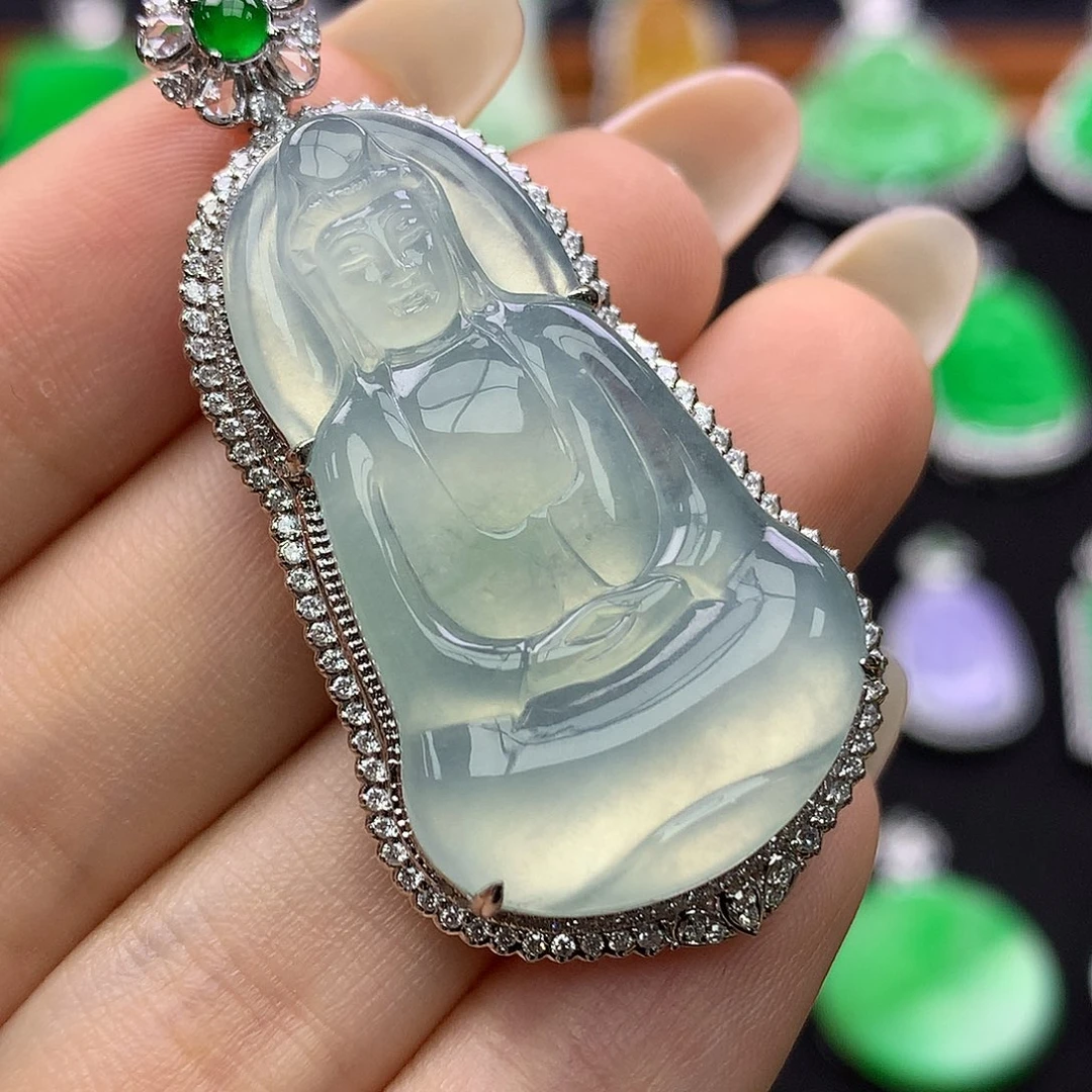 翡翠18K金镶嵌颈饰18k镶翡翠