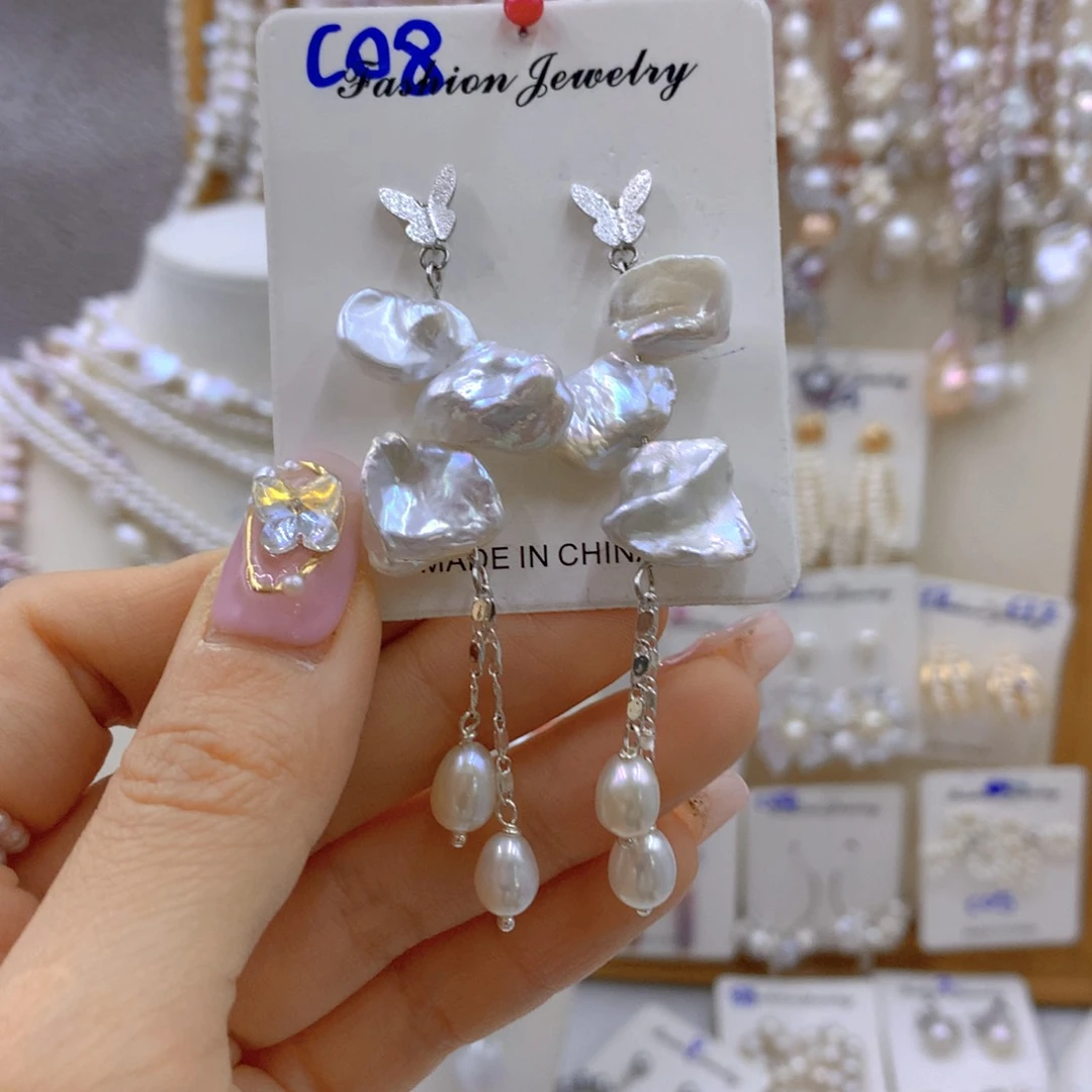 淡水珍珠耳饰。银S925镶嵌