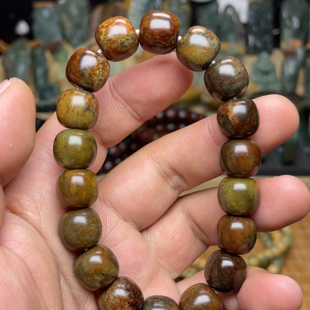 岫岩河磨玉（透闪石质玉）未镶嵌颈饰13×12