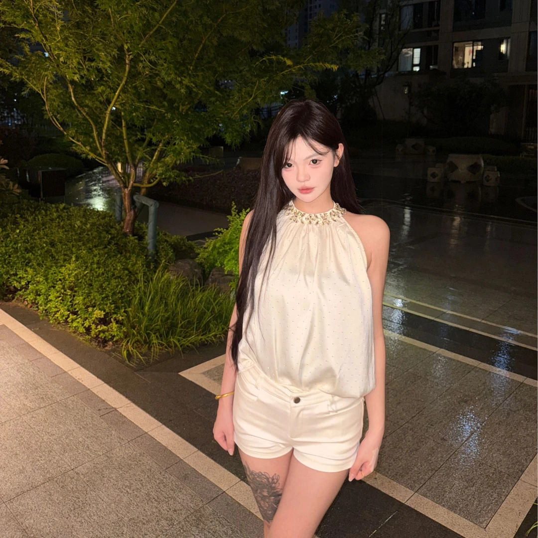 酱犟酱 千金风法式性感风辣妹风时尚性感宽松垃圾摇滚风