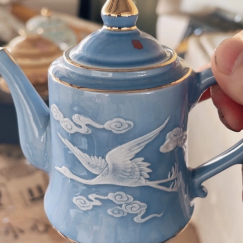 【闪购商品】紫砂茶盘富**人茶壶1个