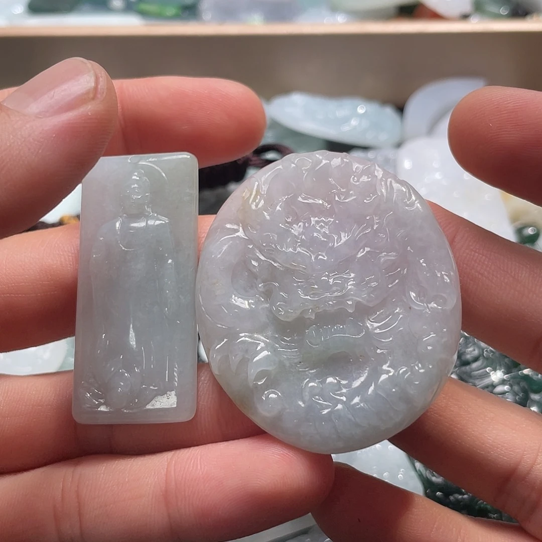 翡翠未镶嵌颈饰叶****帝翡翠