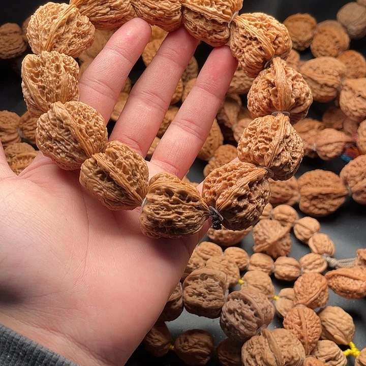 精***号文玩核桃吊坠2南疆石