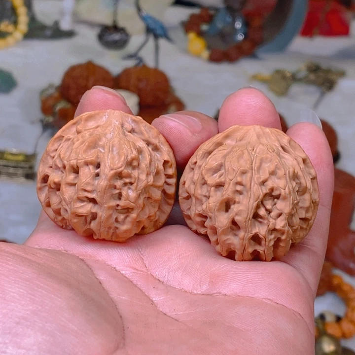 文玩核桃把件苹果园