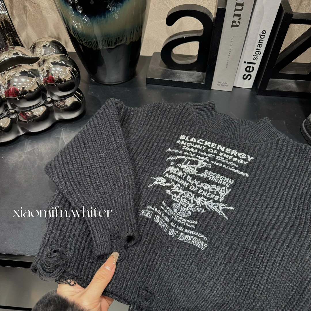 现货【米哆多】韩版男童2024秋款喷绘针织儿童圆领加绒加厚毛衣569