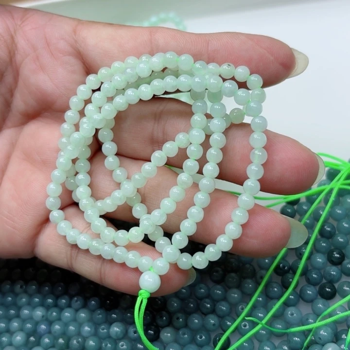 翡翠未镶嵌手链项链1条卡4.5很小