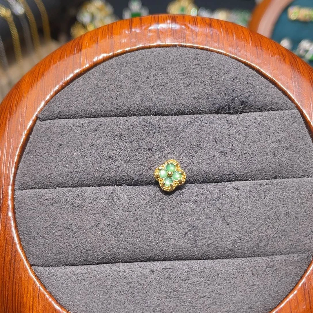 翡翠银S925镶嵌颈饰