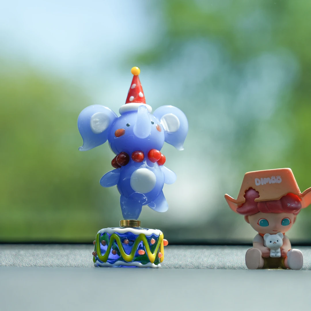 淄博琉璃手作马戏团旋转小象车载桌面摆件可爱装饰品创意生日礼物