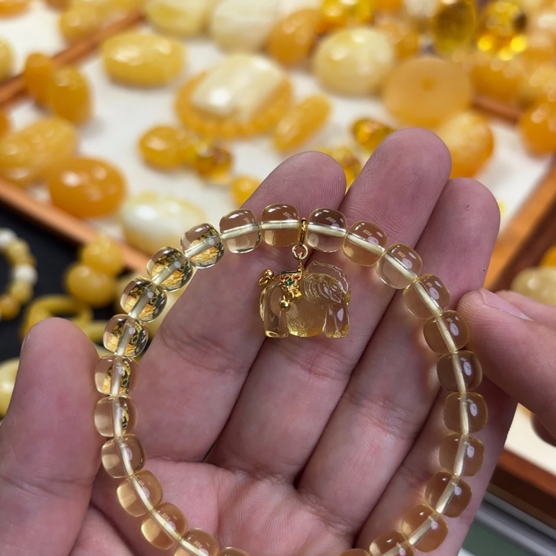 越***…蜜蜡未镶嵌裸石手链