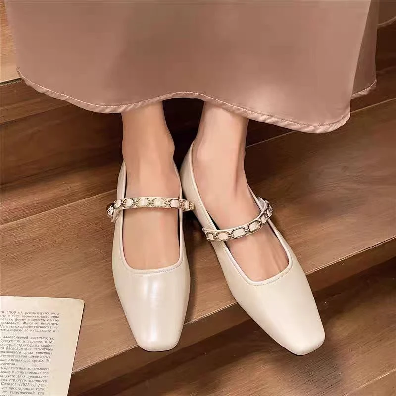 小敏家 方头浅口晚晚风单鞋 复古法式一字带魔术贴玛丽珍鞋199-1